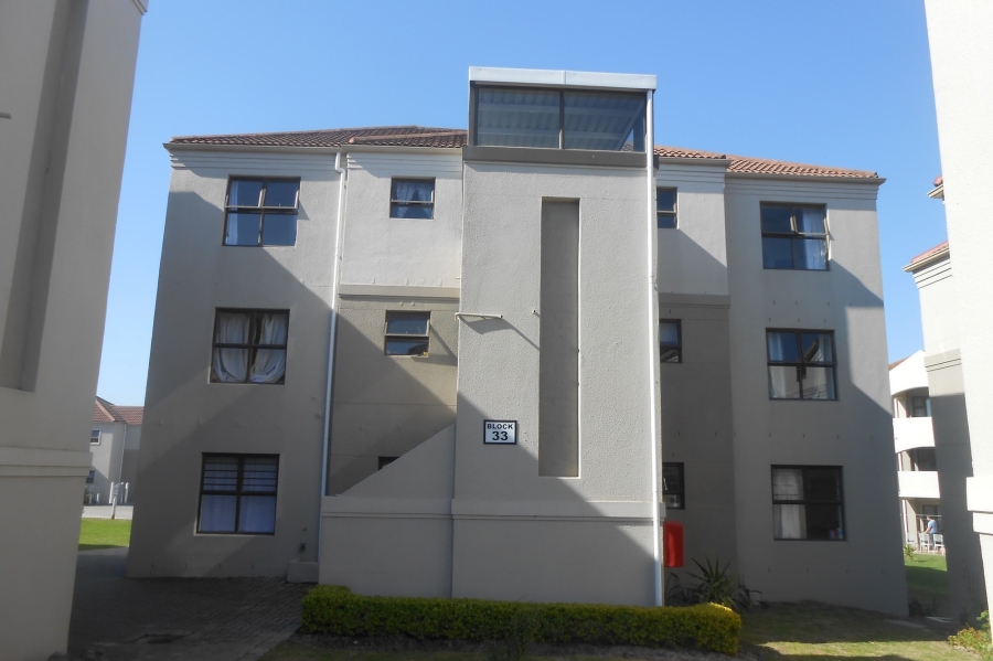 2 Bedroom Property for Sale in Vredekloof East Western Cape